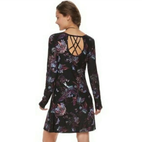 Mudd Black Floral Strappy Back Long Sleeve Dress - Picture 1 of 7